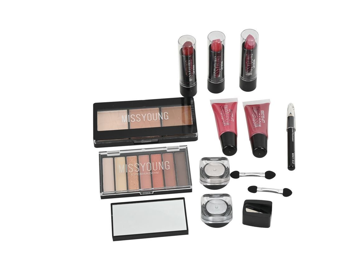 Miss Young Mega Box Makeup - GM20208